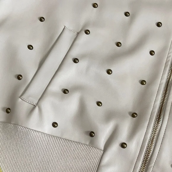 Sioni Light Beige Bomber Jacket Sweater with Metallic Details - Picture 14 of 15